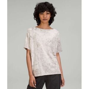 Lululemon Back In Action Short Sleeve T-Shirt Vitasea – Cirrus Wash White Opal M